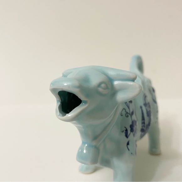 Vintage Blue Cow Creamer Pennsylvania Liberty Bell Delft Japan Spin Original - Picture 3 of 16